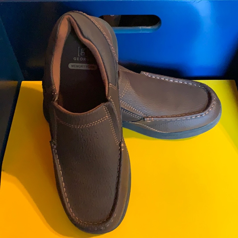 Men’s shoes